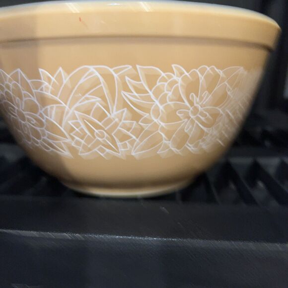 Vintage Pyrex Light Brown Woodland Pattern Mixing Bowl 402 1.5 Liter - Picture 7 of 8